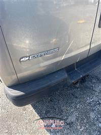 2003 Chevrolet EXPRESS 3500 PASSENGER VAN