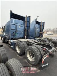 2013 Volvo VNL630 6X4 T/A SLEEPER TRUCK T