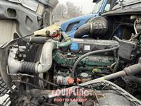 2013 Volvo VNL630 6X4 T/A SLEEPER TRUCK T