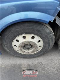 2013 Volvo VNL630 6X4 T/A SLEEPER TRUCK T