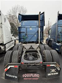 2013 Volvo VNL630 6X4 T/A SLEEPER TRUCK T