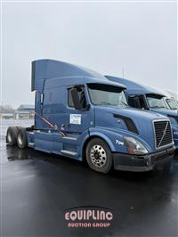 2012 Volvo VNL630 6X4 T/A SLEEPER TRUCK T