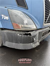 2012 Volvo VNL630 6X4 T/A SLEEPER TRUCK T