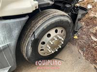 2019 Freightliner CASCADIA 6X4 T/A SLEEPER TRUCK