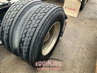 2019 Freightliner CASCADIA 6X4 T/A SLEEPER TRUCK