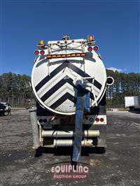 2007 International 7600 6X4 T/A VACUUM TRUCK