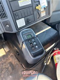 2007 International 7600 6X4 T/A VACUUM TRUCK