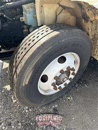 2004 International 4300 4x2 S/A UTILITY BODY