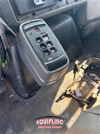 2004 International 4300 4x2 S/A UTILITY BODY