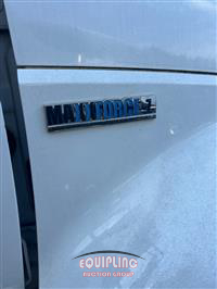 2010 International 4300 4X2 S/A UTILITY BODY TRUC