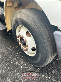 2007 International 4300 4X2 S/A UTILITY BODY TRUC