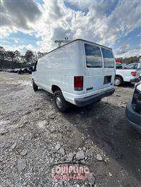 2006 Ford E-350
