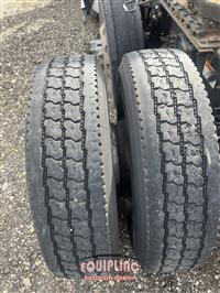 2017 Freightliner CASCADIA 6X4 T/A SLEEPER TRUCK