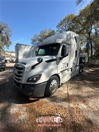 2020 Freightliner CASCADIA