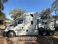 2020 Freightliner CASCADIA
