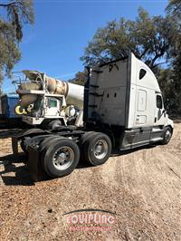 2019 Freightliner CASCADIA