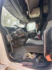 2019 Freightliner CASCADIA