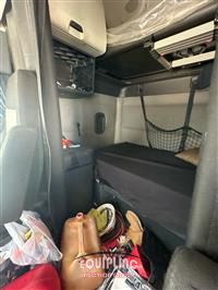 2019 Freightliner CASCADIA