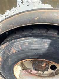 2007 International 4300 4x2 S/A UTILITY TRUCK