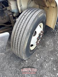 2007 International 4300 4x2 S/A UTILITY TRUCK