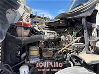 2017 Freightliner CASCADIA 6X4 T/A SLEEPER TRUCK