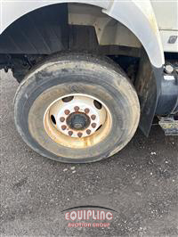 2007 International 7600 6x4 T/A CONCRETE TRUCK