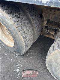 2007 International 7600 6x4 T/A CONCRETE TRUCK