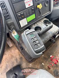 2007 International 7600 6x4 T/A CONCRETE TRUCK