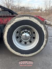 2012 Volvo VNL 6X4 T/A SLEEPER TRUCK TRAC