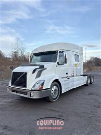 2012 Volvo VNL 6X4 T/A SLEEPER TRUCK TRAC
