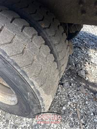 2015 Peterbilt 320. 6x4 T/A GARBAGE TRUCK