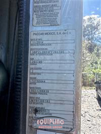 2015 Peterbilt 320. 6x4 T/A GARBAGE TRUCK