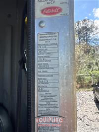 2015 Peterbilt 320. 6x4 T/A GARBAGE TRUCK