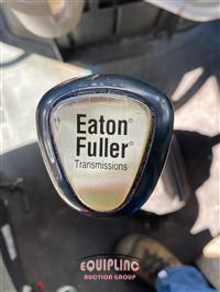 2007 VOLVO TRUCK VNL