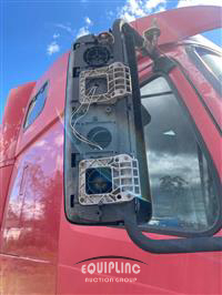 2007 VOLVO TRUCK VNL