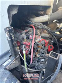 2015 Peterbilt 320 6x4 T/A GARBAGE TRUCK