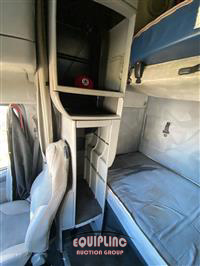 2007 VOLVO TRUCK VNL