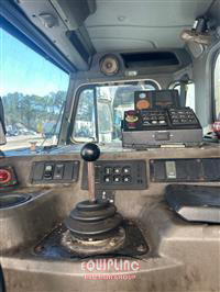 2015 Peterbilt PB320 6x4 T/A GARBAGE TRUCK 