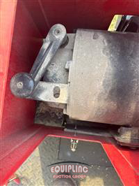 2019 International HV613