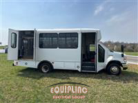 2016 Ford E-450