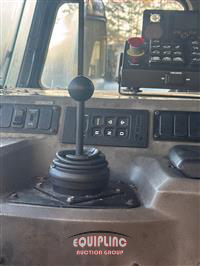 2015 Peterbilt 320 6x4 T/A GARBAGE TRUCK