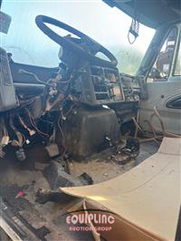 2004 International 4300 4x2 S/A UTILITY BODY