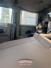 2004 International 4300 4x2 S/A UTILITY BODY