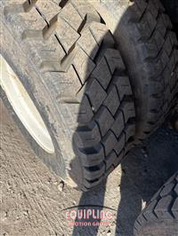 2018 Mack LR633 6X4 T/A SIDE LOAD GARBAG