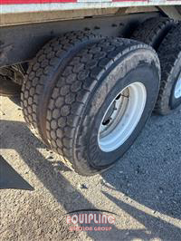 2018 Mack LR633 6X4 T/A SIDE LOAD GARBAG