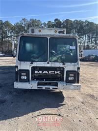 2018 Mack LR633 6X4 T/A SIDE LOAD GARBAG