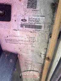 2018 Mack LR633 6X4 T/A SIDE LOAD GARBAG