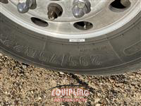 2019 Kenworth T680 6X4 T/A SLEEPER TRUCK TRA