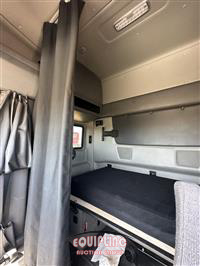 2020 International LT625 6X4 T/A SLEEPER TRUCK TR