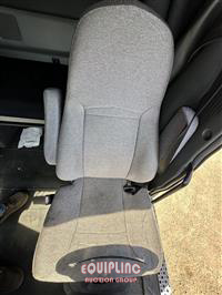 2020 International LT625 6X4 T/A SLEEPER TRUCK TR